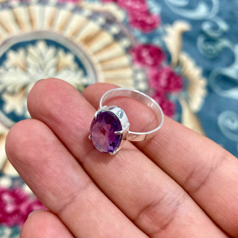 Amethyst Simple Ladies Silver Ring