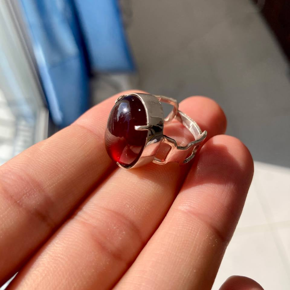 Red Garnet Ladies Silver Ring