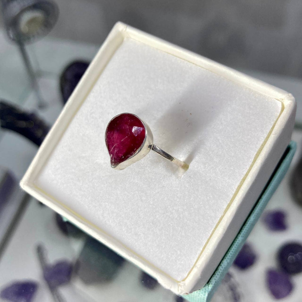 Natural Ruby Teardrop Silver Ring 925